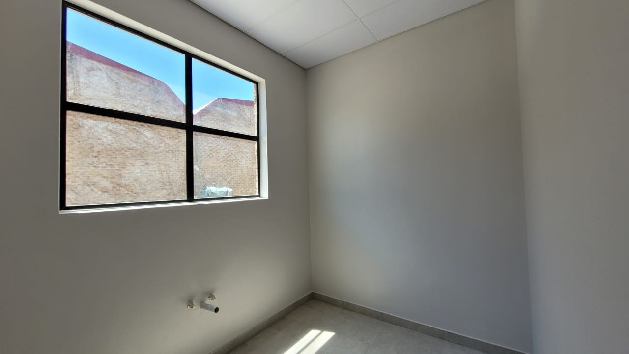 To Let commercial Property for Rent in Montague Gardens Western Cape